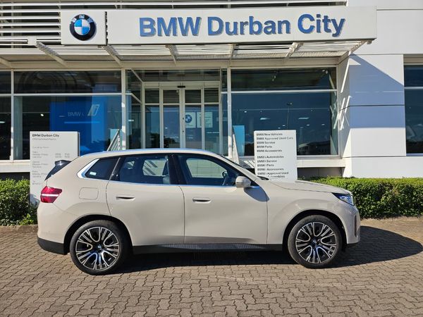 2025-BMW-X3-20d-xDrive image:4