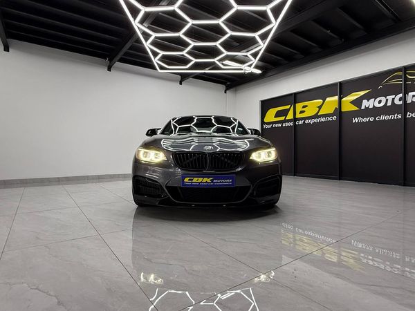 2016-BMW-2-Series-M240i-Coupe-Auto image:1