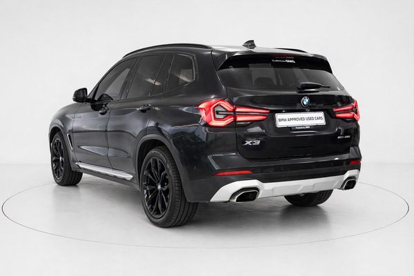 2022-BMW-X3-sDrive20i image:3