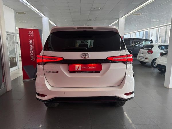 2024-Toyota-Fortuner-28-GD-6-RB-Auto image:1