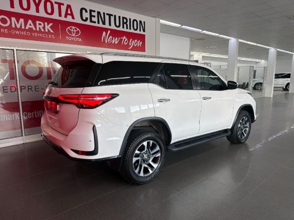 2024-Toyota-Fortuner-28-GD-6-RB-Auto image:6