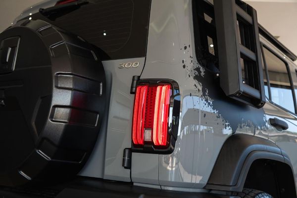 2026-GWM-Tank-300-24TD-Luxury-Auto image:6
