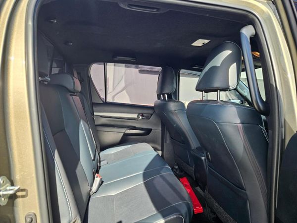 2026-Toyota-Hilux-28-GD-6-Raised-Body-Legend-RS-Auto-Double-Cab image:8