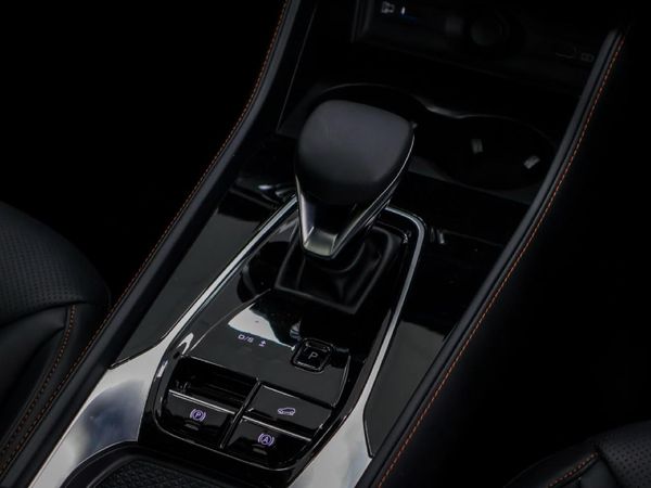 2026-MG-HS-15T-Luxury-Auto image:13