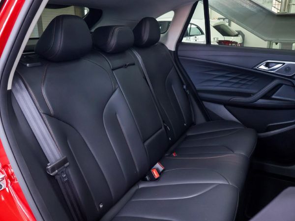 2026-MG-HS-15T-Luxury-Auto image:8