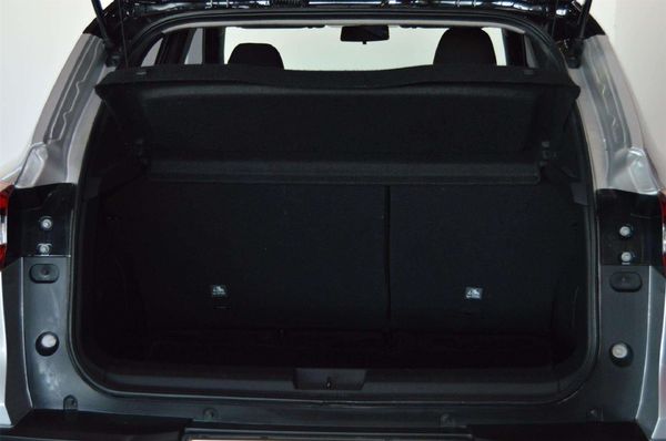 2021-Nissan-Magnite-10T-Acenta-Plus-Auto image:7