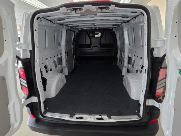 2026-Ford-Transit-20SiT-Panel-Van-LWB image:11
