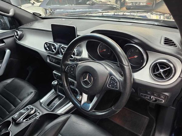 2020-Mercedes-Benz-X-Class-X350d-4Matic-Power image:10