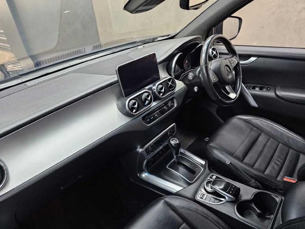2020-Mercedes-Benz-X-Class-X350d-4Matic-Power image:11