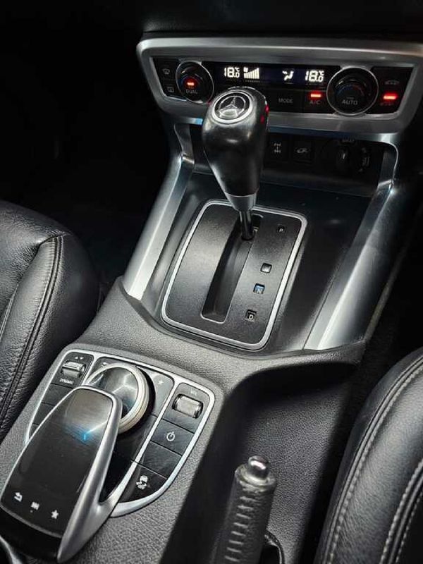 2020-Mercedes-Benz-X-Class-X350d-4Matic-Power image:16