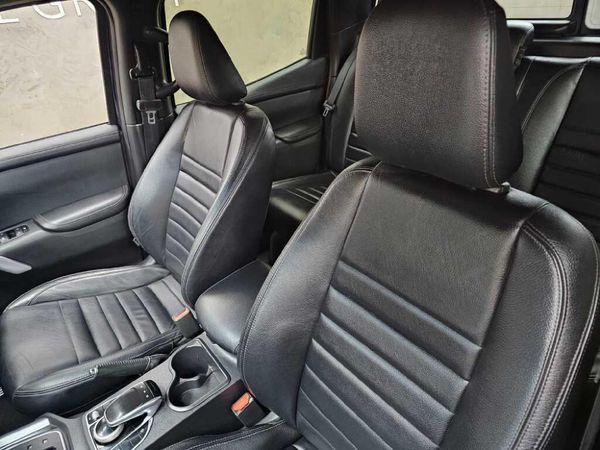 2020-Mercedes-Benz-X-Class-X350d-4Matic-Power image:18