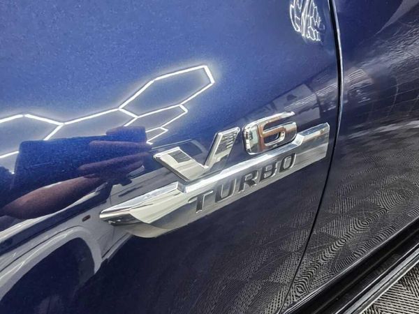 2020-Mercedes-Benz-X-Class-X350d-4Matic-Power image:5