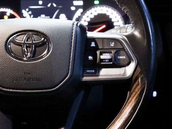 2022-Toyota-Land-Cruiser-300-V6-33-D-ZX image:26
