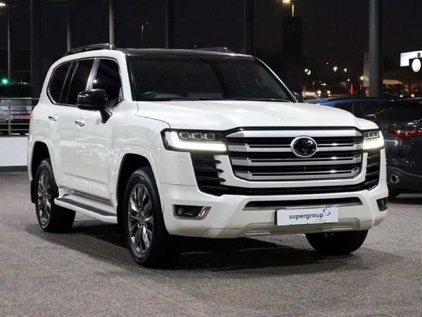 2022-Toyota-Land-Cruiser-300-V6-33-D-ZX image:2