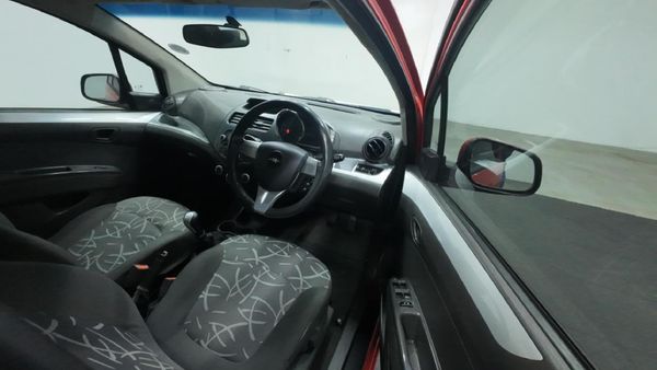 2017-Chevrolet-Spark-12-LT image:8