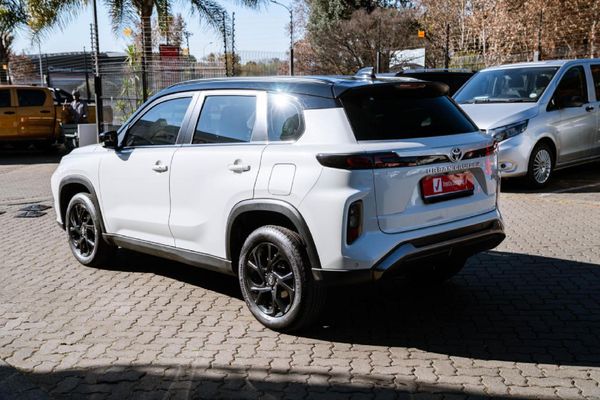 2024-Toyota-Urban-Cruiser-15-XR-Auto image:4
