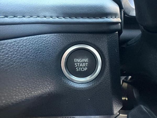 2026-Toyota-Hilux-28-GD-6-RB-Legend-Auto-Double-Cab-Mhev image:20