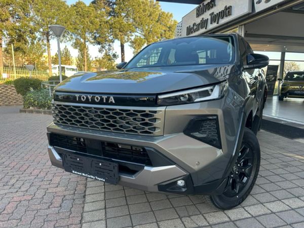 2026-Toyota-Hilux-28-GD-6-RB-Legend-Auto-Double-Cab-Mhev image:2