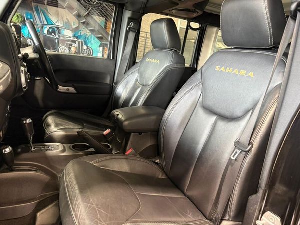 2015-Jeep-Wrangler-Unlimited-28-CRD-Sahara-Auto image:8