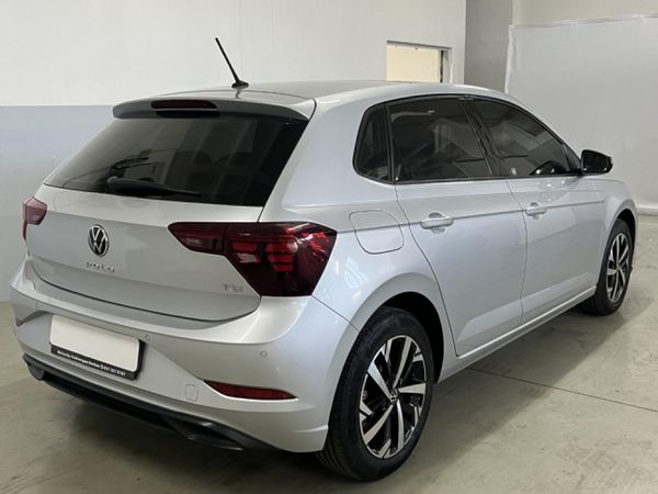 2023-Volkswagen-Polo-10-TSI-Life-Auto-DSG image:3