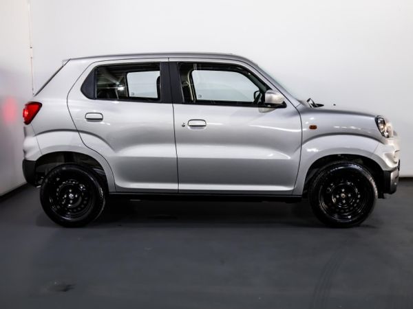 2026-Suzuki-S-Presso-10-GL image:4