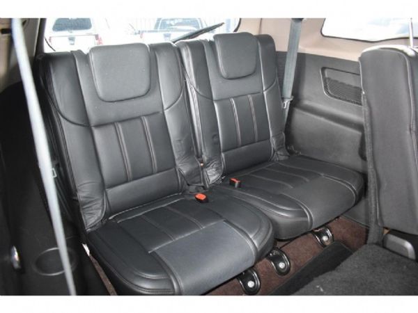 2014-Mahindra-XUV-500-22D-mHawk-7-seat-W6 image:9