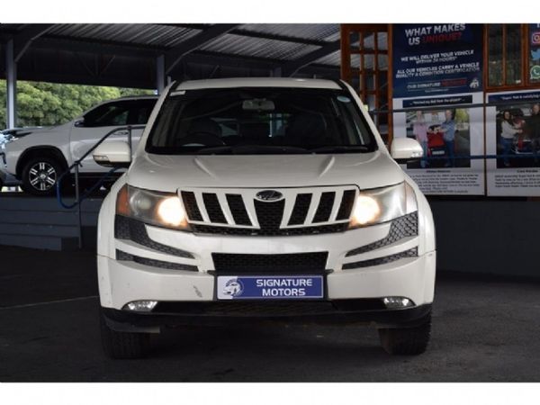 2014-Mahindra-XUV-500-22D-mHawk-7-seat-W6 image:1