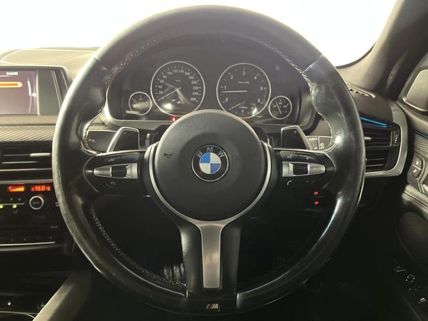2014-BMW-X5-xDrive30d-M-Sport-Auto image:11