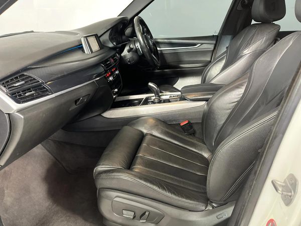 2014-BMW-X5-xDrive30d-M-Sport-Auto image:8