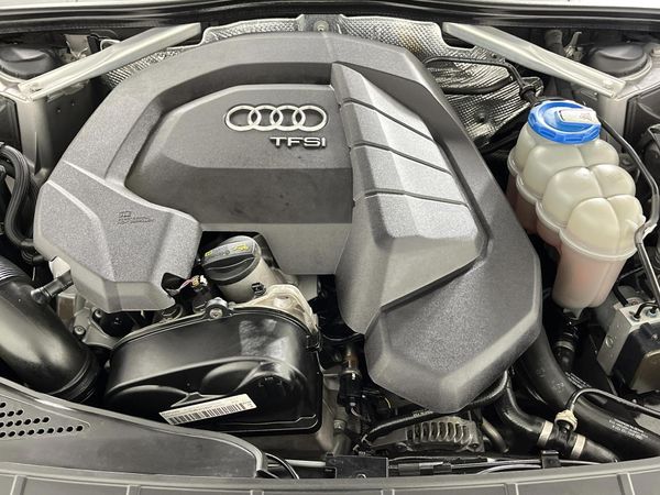 2017-Audi-A4-14-TFSI image:13