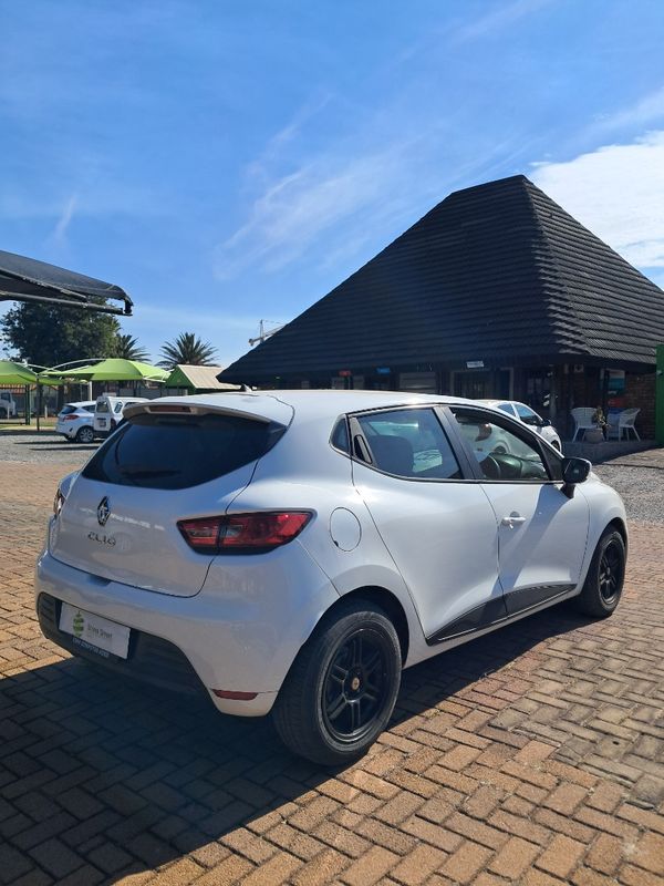 2020-Renault-Clio-IV-900T-Dynamique-5-dr-66kW image:3