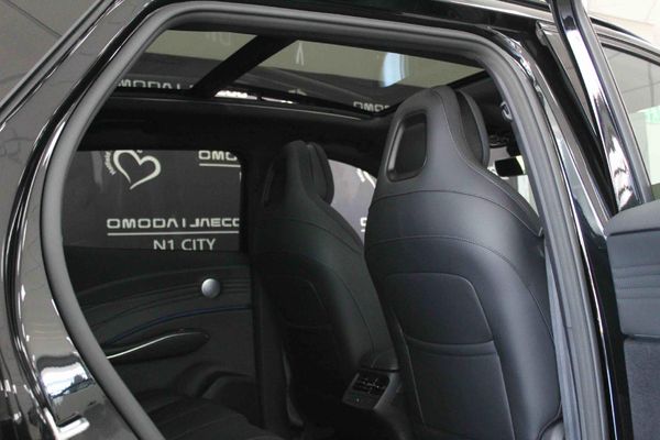 2026-Omoda-C7-15T-SHS-DHT-Phev image:19