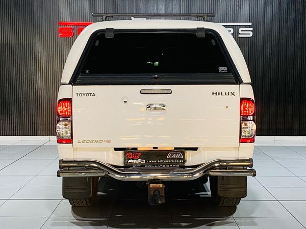 2015-Toyota-Hilux-30-D-4D-Legend-45-Raised-Body-Double-Cab-Manual image:3