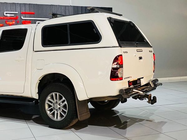 2015-Toyota-Hilux-30-D-4D-Legend-45-Raised-Body-Double-Cab-Manual image:5