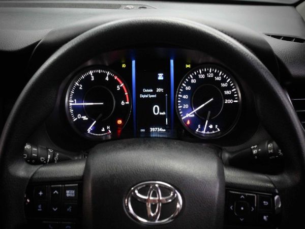 2023-Toyota-Fortuner-24-GD-6-Raised-Body-Auto image:15