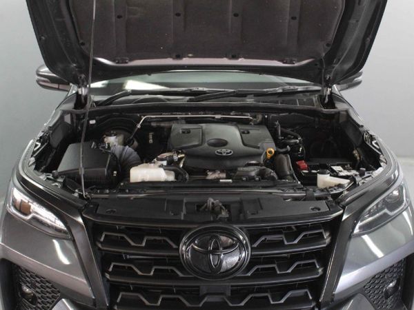 2023-Toyota-Fortuner-24-GD-6-Raised-Body-Auto image:19