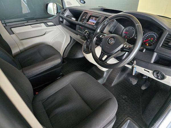 2018-Volkswagen-Kombi-20-TDI-Auto-103kW-Trendline image:11