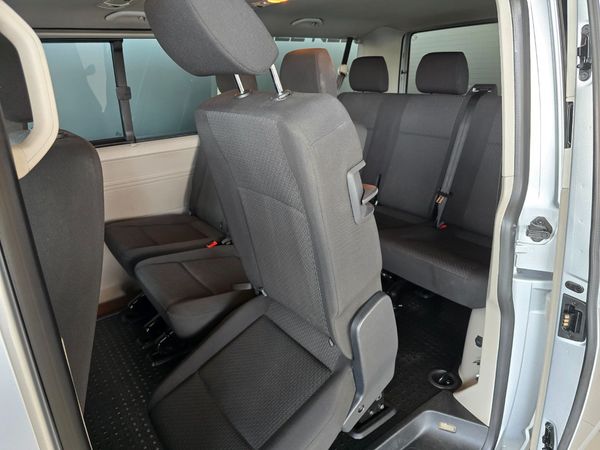 2018-Volkswagen-Kombi-20-TDI-Auto-103kW-Trendline image:22