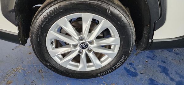 2022-Toyota-Corolla-Cross-18-XI image:14