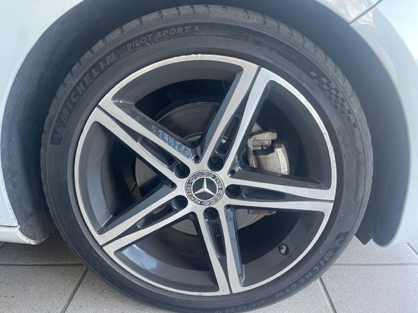 2020-Mercedes-Benz-A-Class-A-200-Sedan image:14