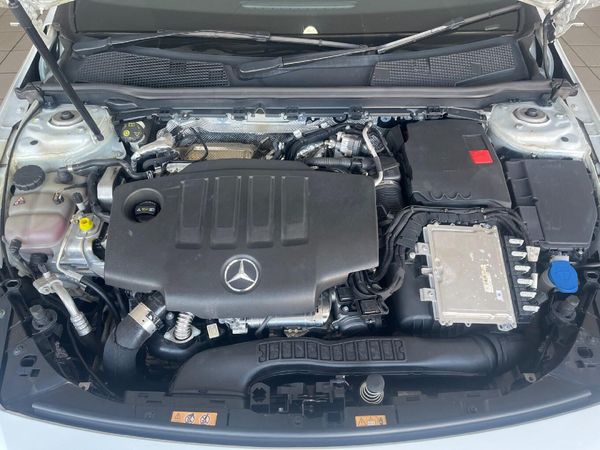 2020-Mercedes-Benz-A-Class-A-200-Sedan image:8