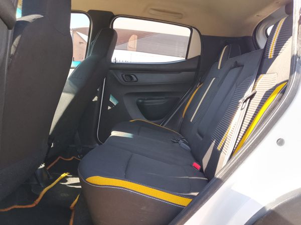 2022-Renault-Kwid-10-climber image:20