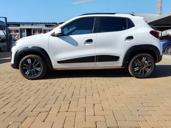 2022-Renault-Kwid-10-climber image:3