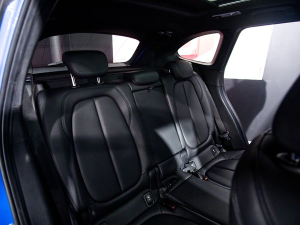 2021-BMW-X1-sDrive18i-M-Sport-Auto image:11