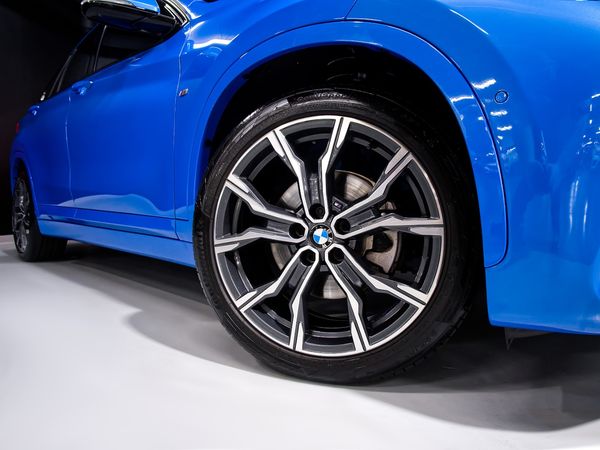 2021-BMW-X1-sDrive18i-M-Sport-Auto image:4