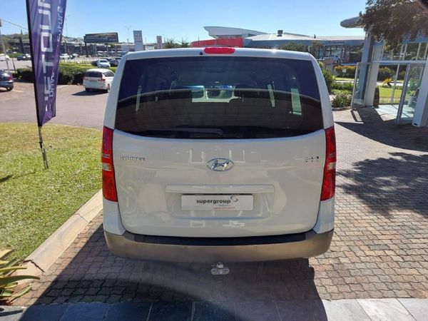 2015-Hyundai-H-1-25-CRDi-VGT-Wagon-Auto image:8