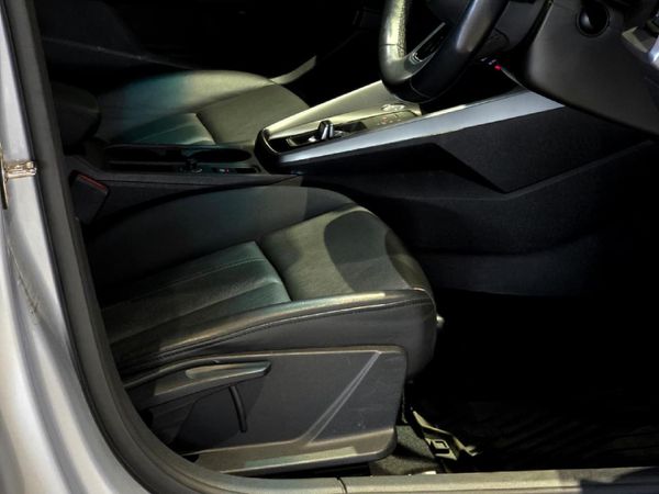 2023-Audi-A3-Sportback-14-TFSI-Auto-Advanced-35-TFSI image:25