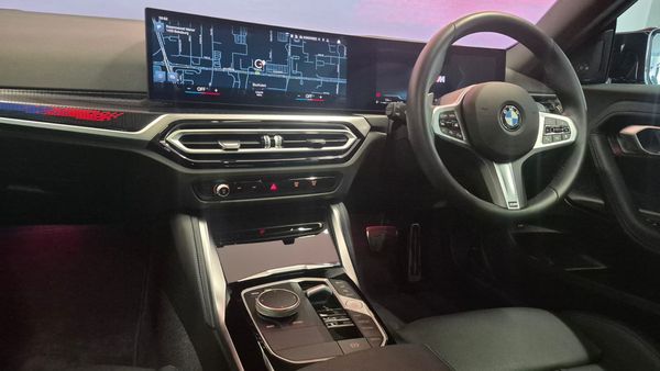 2025-BMW-2-Series-M240i-Auto image:13