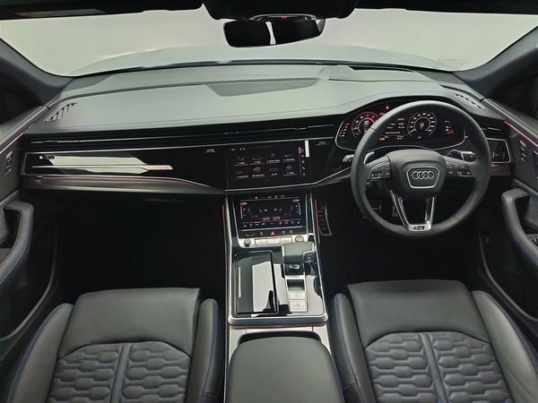 2026-Audi-RSQ8-SUV-PERFORMANCE-QUATTRO-TIPTRONIC image:26