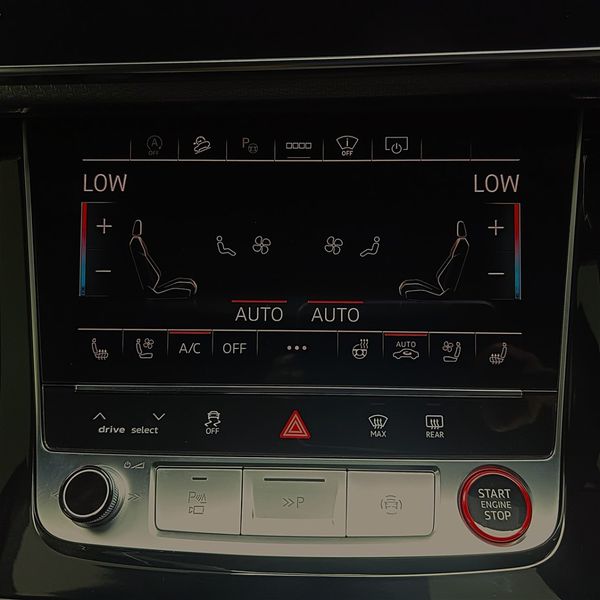 2026-Audi-RSQ8-SUV-PERFORMANCE-QUATTRO-TIPTRONIC image:35